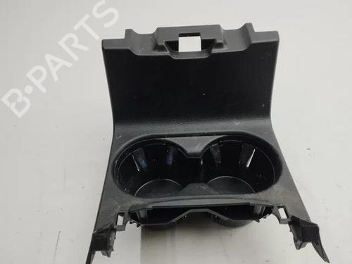 Porte-gobelet/Objets MAZDA CX-5 (KF) 2.2 D (150 hp) 28860121