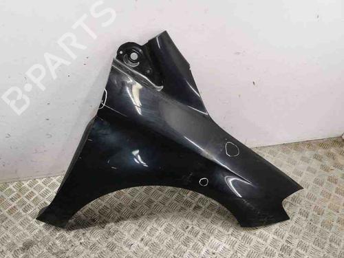 Used Right front fenders MERCEDES-BENZ B-CLASS Sports Tourer (W246, W242) B 200 CDI (246.201) (136 hp) 28901586