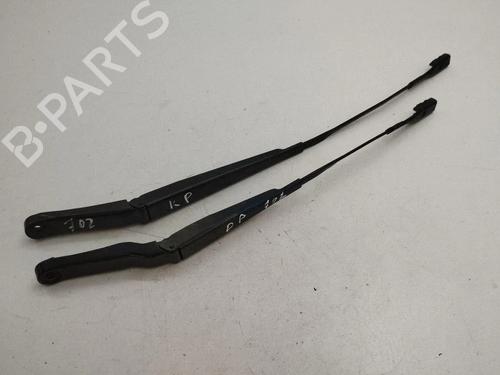 Used Front windshield wiper arm Front windshield wiper arm AUDI Q5 (FYB, FYG) 2.0 TDI quattro (190 hp) 40208017 40208017