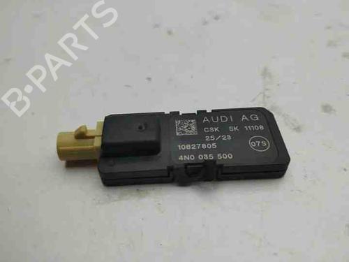 Used Electronic module AUDI A1 Sportback (8XA, 8XF) 1.0 TFSI (95 hp) 28863036