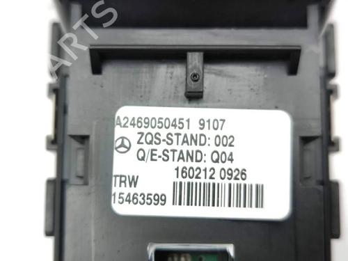 Switch INFINITI Q30 1.5 D | BP33664605I30 - Image 9