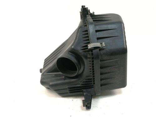 Used Air filter box SUZUKI GRAND VITARA II (JT, TE, TD) 1.9 DDiS All-wheel Drive (JT419, TD44, JB419WD, JB419XD,... (129 hp) 28885093