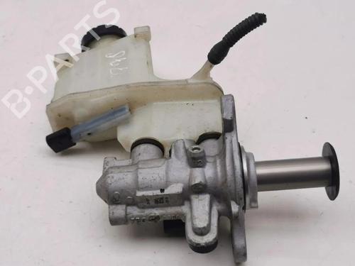 Used Brake master cylinder Brake master cylinder 28899661 28899661