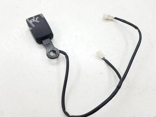 Used Seat buckle NISSAN X-TRAIL I (T30) 2.2 dCi 4x4 (136 hp) 28888991