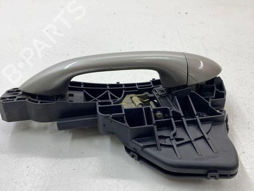 Rear left exterior door handle MERCEDES-BENZ M-CLASS (W164) ML 320 CDI 4-matic | BP28889576C130 