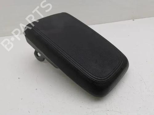 Used Armrest / Center console Armrest / Center console 28846562 28846562