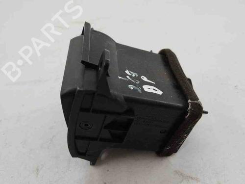 Air vent NISSAN X-TRAIL I (T30) 2.2 dCi 4x4 | BP28875332I21