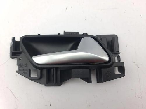 Used Rear right interior door handle Rear right interior door handle 36178840 36178840