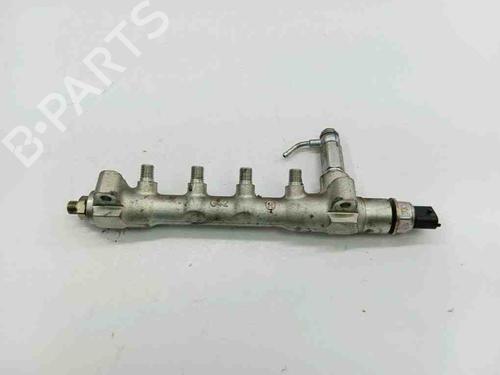 Used Injection rail CHEVROLET TRAX 1.7 TD AWD (131 hp) 28875902