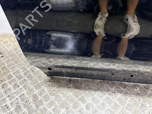 Right front door JAGUAR E-PACE (X540) 2.0 D180 AWD | BP38249950C3  - Image 5