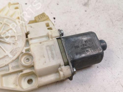 Left front window motor MERCEDES-BENZ C-CLASS (W204) C 220 CDI (204.008) | BP28867318E21 