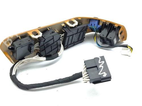 Switch MASERATI QUATTROPORTE V 4.2 | BP28878250I30 