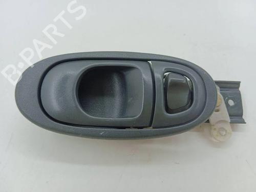 Used Front left interior door handle Front left interior door handle 33912942 33912942