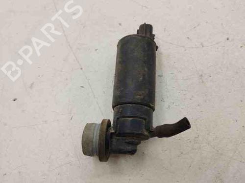 Used Washer pump TOYOTA AVENSIS (_T25_) 2.2 D-CAT (ADT251_, ADT251R) (177 hp) 28849236