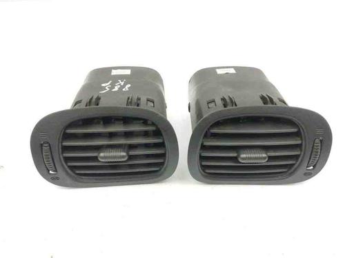 Used Air vent CHRYSLER GRAND VOYAGER V (RT) 2.8 CRD (163 hp) 28902502