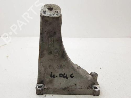 Support MASERATI QUATTROPORTE V 4.2 | BP28903827C155 