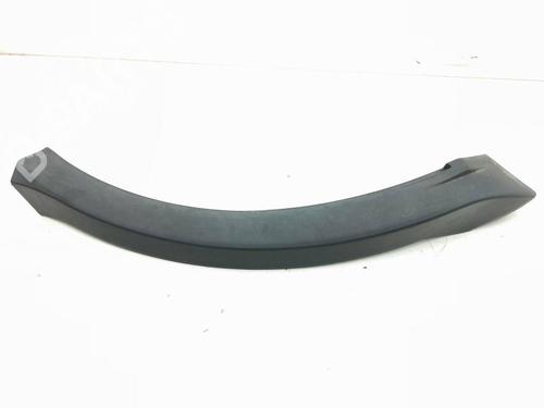 Wheel arch trim LAND ROVER RANGE ROVER SPORT I (L320) 2.7 D 4x4 | BP29829208C116
