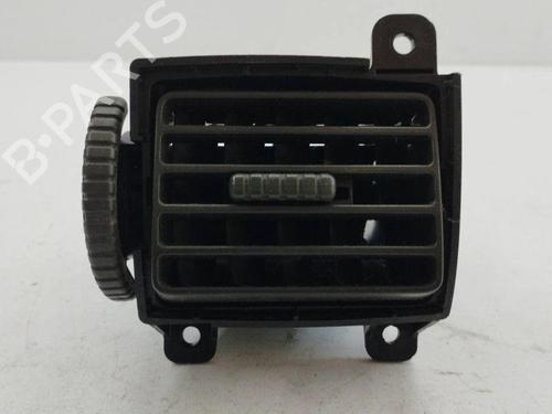 Used Air vent NISSAN X-TRAIL I (T30) 2.2 dCi 4x4 (136 hp) 28875332