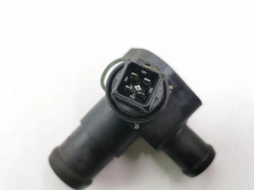 Electronic sensor VW PASSAT B5 Variant (3B5) 1.9 TDI 4motion | BP33252608M84 - Image 2