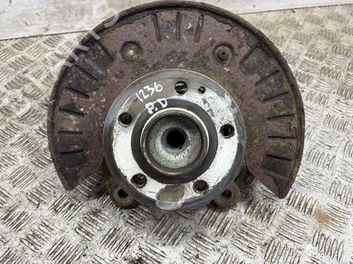 Used Right front steering knuckle Right front steering knuckle 36085357 36085357