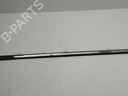 Used Door moulding trim OPEL ANTARA A (L07) 2.2 CDTi (163 hp) 28896000
