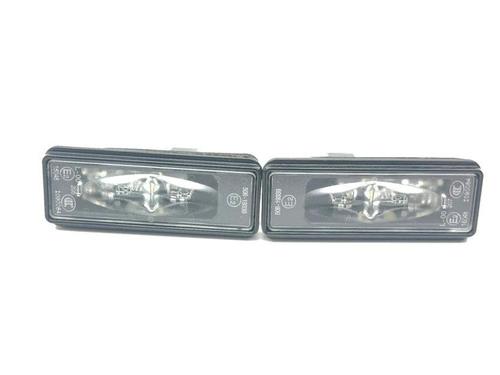 Used Licence plate light CITROËN C5 AIRCROSS (A_) 1.2 PureTech 130 (ARHNSJ) (131 hp) 28905467