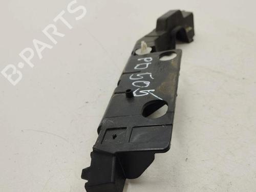 Front bumper bracket OPEL ANTARA A (L07) 2.2 CDTi 4x4 | BP28876380C158 