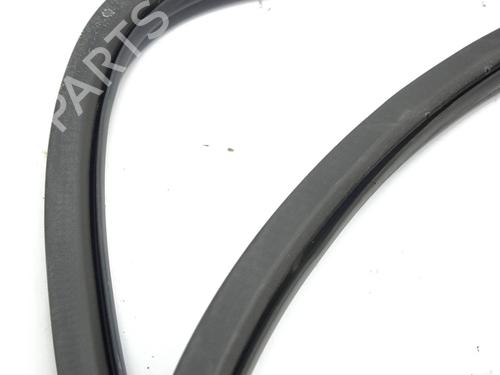 Rubber door seal PORSCHE CAYENNE (92A) 3.0 Diesel | BP28873085C142 