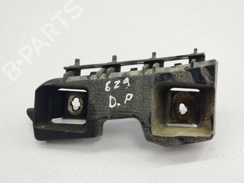 Used Rear bumper bracket MERCEDES-BENZ C-CLASS (W204) C 220 CDI (204.008) (170 hp) 28852424