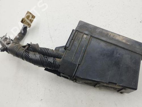 Used Fuse box NISSAN MURANO I (Z50) 3.5 4x4 (234 hp) 28851497