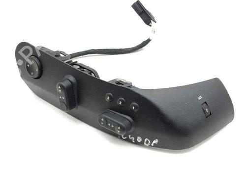 Used Switch MASERATI QUATTROPORTE V 4.2 (400 hp) 28881566