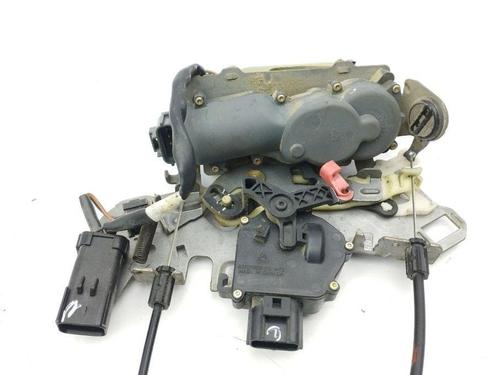 Rear left lock CHRYSLER VOYAGER IV (RG, RS) 2.8 CRD | BP28874618C100 