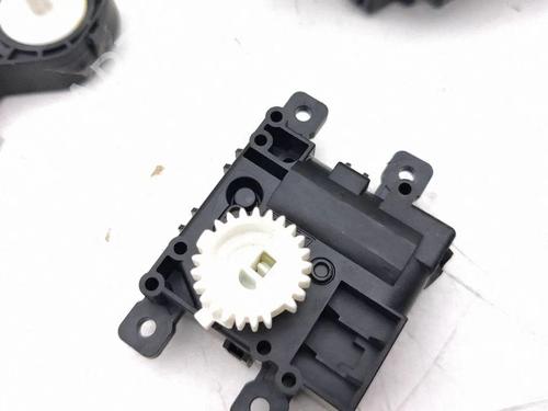 Electronic module TOYOTA COROLLA Estate (_E21_) 1.8 Hybrid (ZWE211) | BP37585910M83 - Image 3