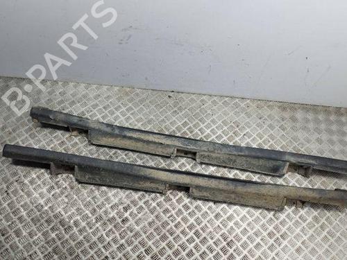 Used Left sideskirt HONDA CR-V II (RD_) 2.2 CTDi (RD9) (140 hp) 28853012