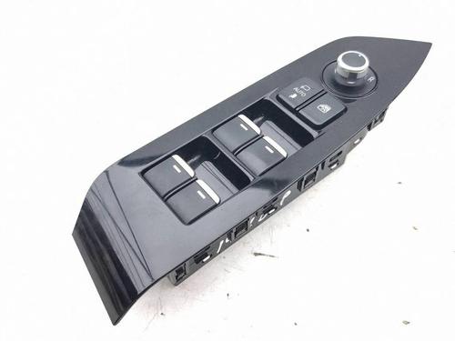 Used Right front window switch Right front window switch 38479352 38479352