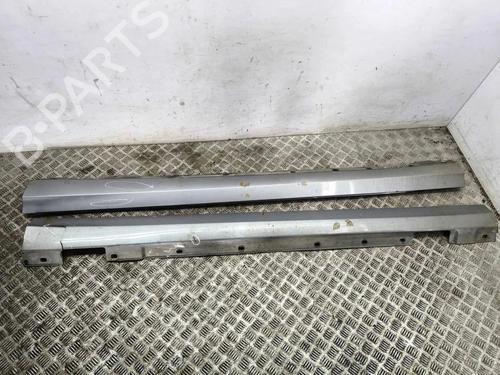 Used Left sideskirt Left sideskirt 33879478 33879478