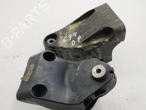 Used Support MERCEDES-BENZ E-CLASS (W213) E 220 d (213.004) (194 hp) 28904559