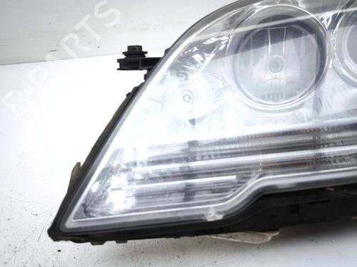 Left headlight MERCEDES-BENZ M-CLASS (W164) ML 320 CDI 4-matic (164.122) | BP28900387C28 