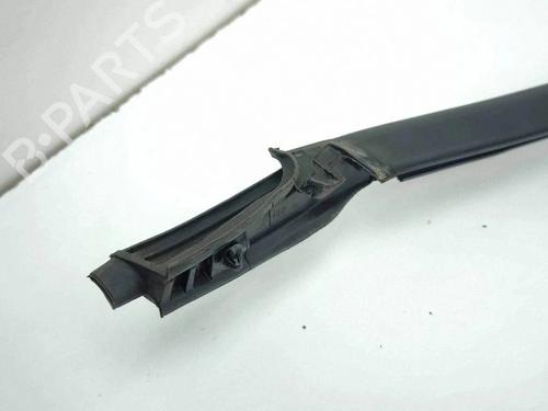 Gummiliste VW T-ROC (A11, D11) 1.5 TSI | BP37289746C142 - Image 19