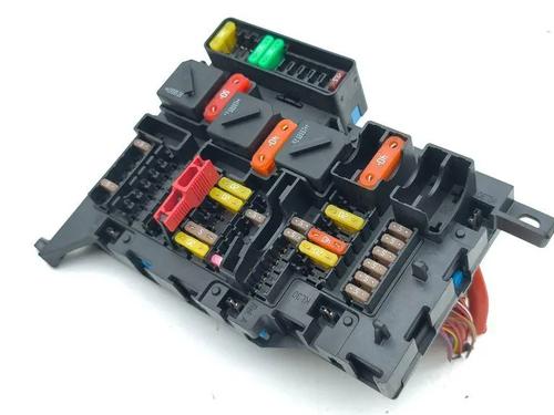 Used Fuse box Fuse box 38495386 38495386