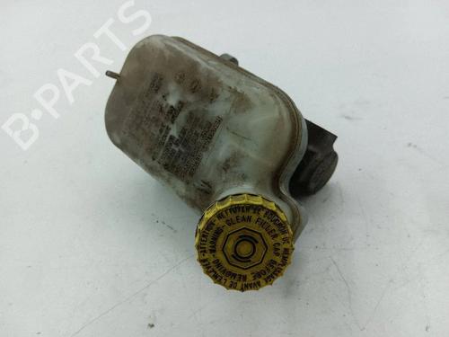 Used Brake master cylinder Brake master cylinder CHRYSLER VOYAGER IV (RG, RS) 2.5 CRD (141 hp) 40168630 40168630