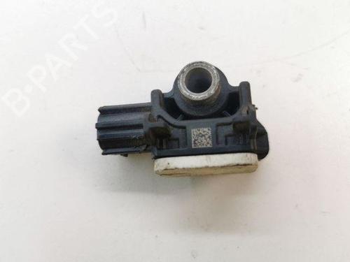 Used Electronic sensor MITSUBISHI OUTLANDER II (CW_W) 2.2 DI-D 4WD (156 hp) 28869511