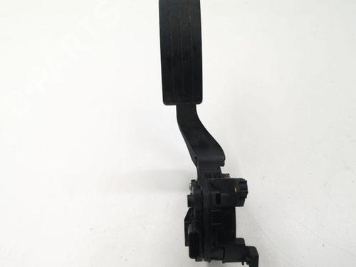 Pedal RENAULT CLIO IV (BH_) 1.5 dCi 90 (90 hp) 28869750