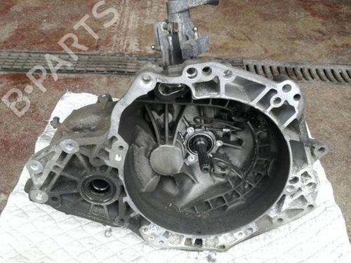 Gearkasse SUZUKI SWIFT II Hatchback (EA, MA) 1.3 (SF413, AB35) (68 hp) 28867511