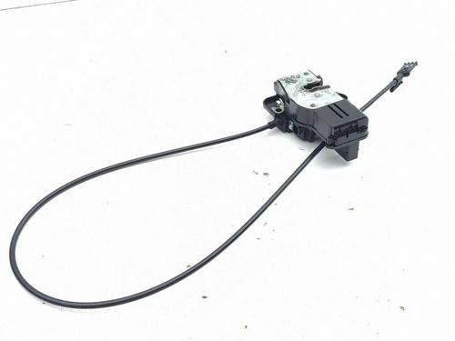 Cerradura puerta trasera derecha Cerradura puerta trasera derecha 38019019 38019019