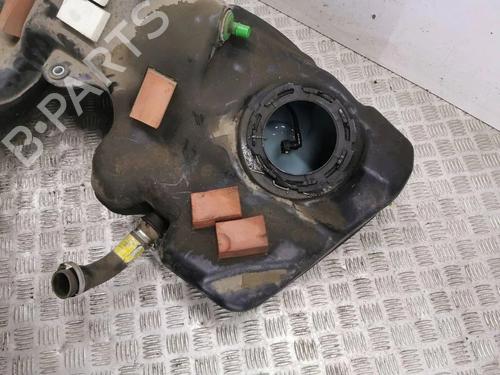 Benzintank JAGUAR F-PACE (X761) 2.0 SD4 AWD | BP33226945C62  - Image 8