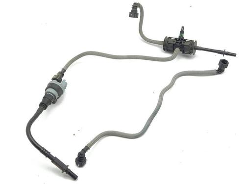 Used Pipe PEUGEOT 2008 II (UD_, US_, UY_, UJ_, UR_, UC_) 1.2 PureTech 130 (USHNS, URHNS) (130 hp) 28879457