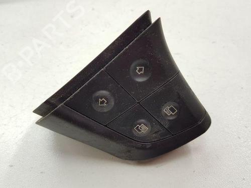 Used Steering wheel controls MERCEDES-BENZ B-CLASS Sports Tourer (W245) B 200 CDI (245.208) (140 hp) 28870514