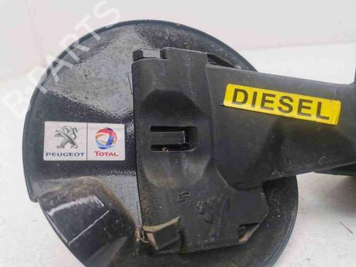 Fuel door actuator PEUGEOT 5008 (0U_, 0E_) 1.6 HDi | BP28894486E18 