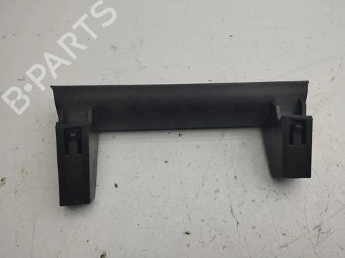 Used Front left exterior door handle Front left exterior door handle 36207928 36207928